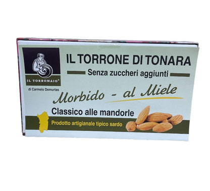 Torrone morbido classico alle mandorle